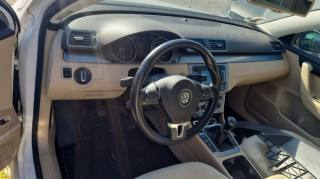 VOLKSWAGEN Passat Variant usata, con Alzacristalli elettrici