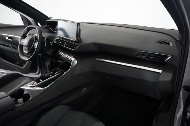 PEUGEOT 3008 usata, con Fari LED