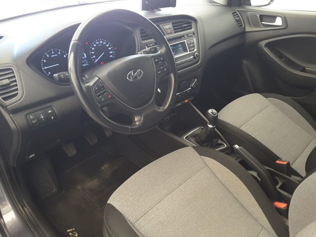 HYUNDAI i20 usata, con Antifurto