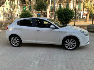 ALFA ROMEO Giulietta usata, con Airbag Passeggero