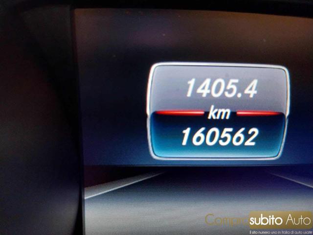 MERCEDES-BENZ CLA 180 usata 32
