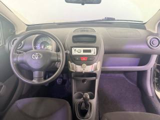TOYOTA Aygo usata 6