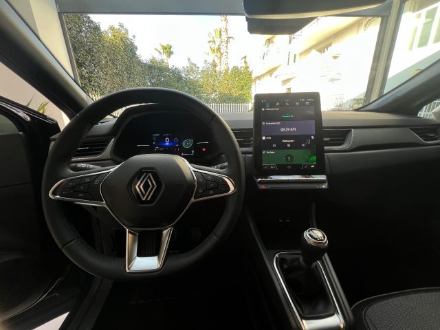 RENAULT Captur usata, con Fari LED