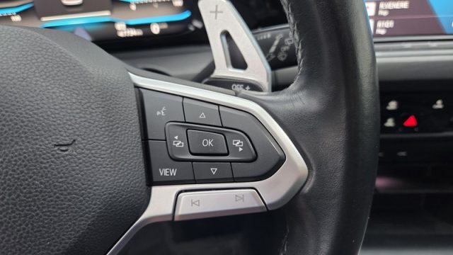 VOLKSWAGEN Golf usata, con Volante in pelle