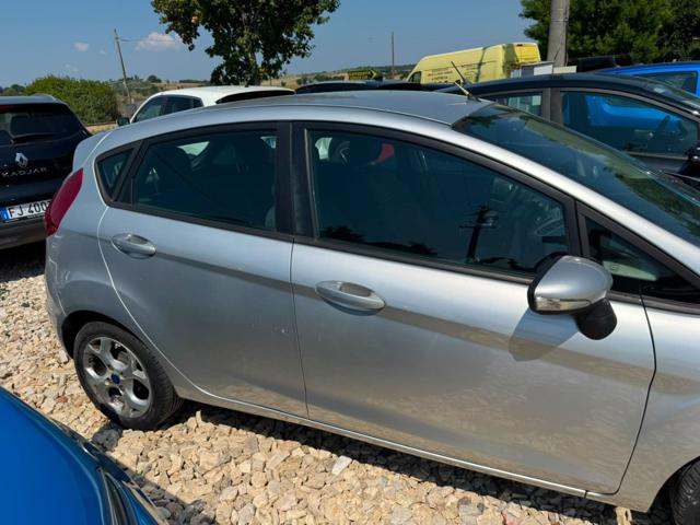 FORD Fiesta usata, con Alzacristalli elettrici