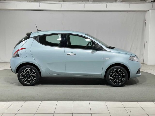 LANCIA Ypsilon usata, con Controllo trazione