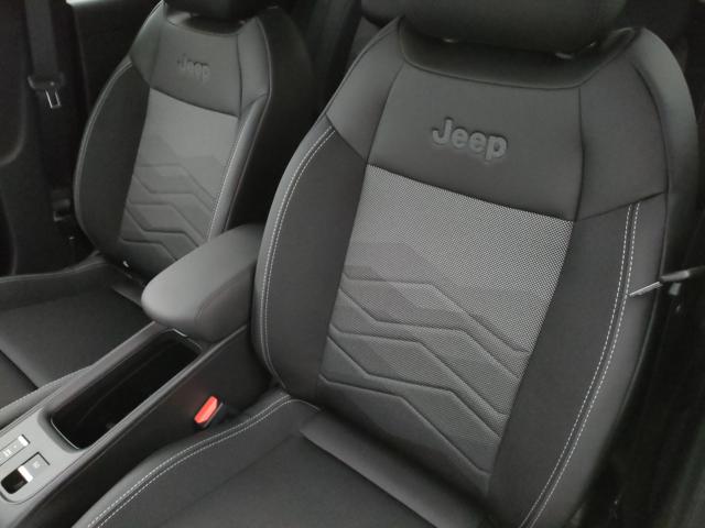 JEEP Avenger usata, con ESP