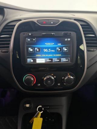 RENAULT Captur usata 16