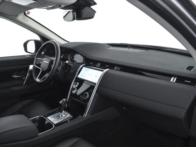 LAND ROVER Discovery Sport usata 2