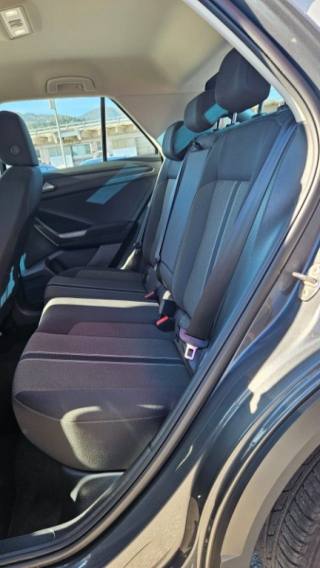 VOLKSWAGEN T-Roc usata, con Sensori di parcheggio posteriori