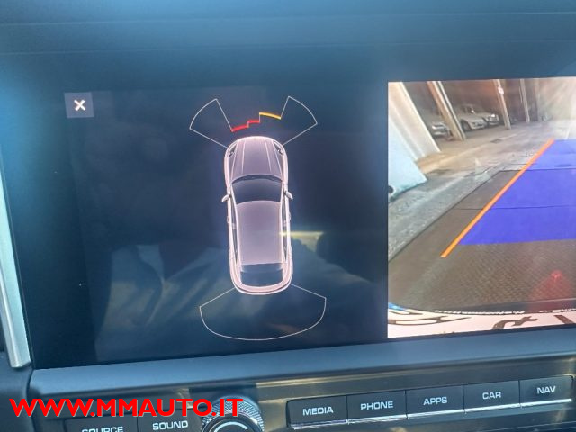 PORSCHE Macan usata, con USB