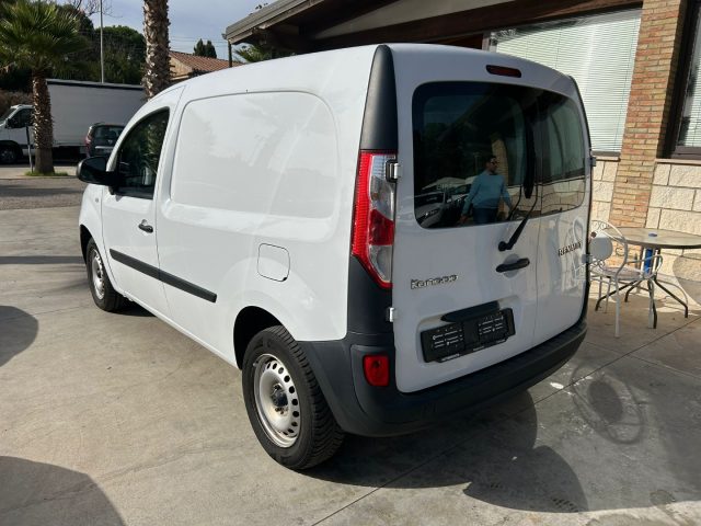 RENAULT Kangoo usata, con Chiusura centralizzata