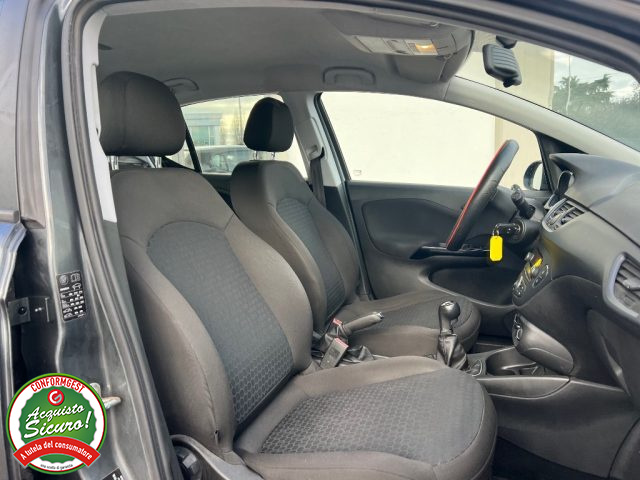 OPEL Corsa usata, con Autoradio