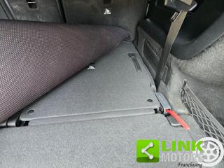 MERCEDES-BENZ GLB 200 usata, con Leve al volante