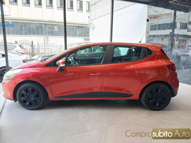 RENAULT Clio usata, con Controllo trazione