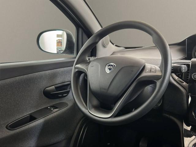LANCIA Ypsilon usata 19