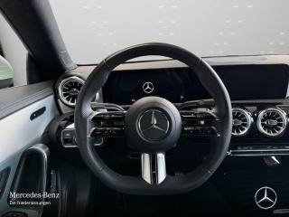 MERCEDES-BENZ CLA 180 usata, con Controllo automatico clima