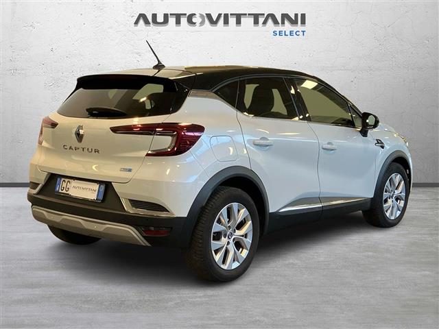 RENAULT Captur usata 2