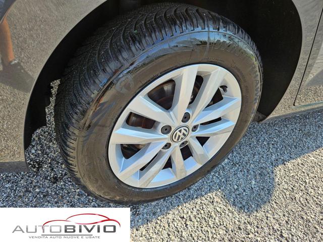 VOLKSWAGEN Touran usata, con Servosterzo