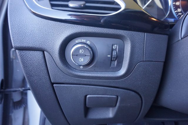 OPEL Astra usata, con Vetri oscurati