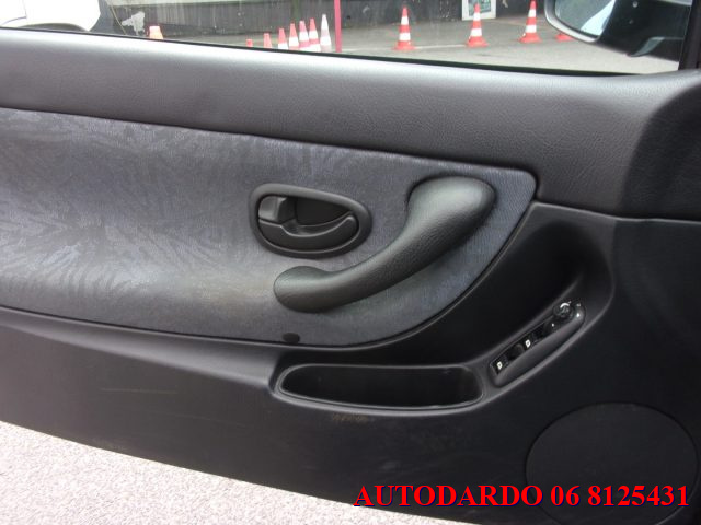 PEUGEOT 406 usata, con Regolazione elettrica sedili