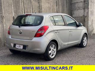HYUNDAI i20 usata, con Boardcomputer