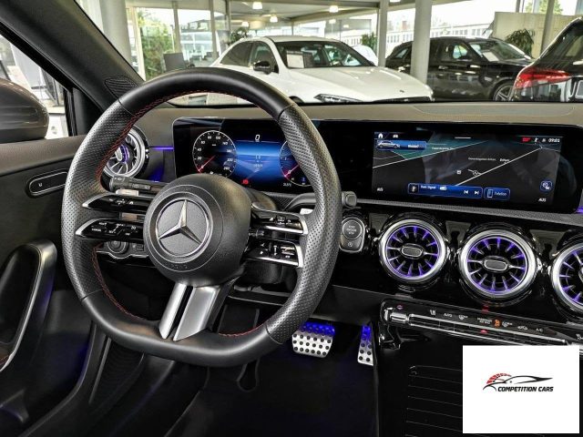 MERCEDES-BENZ A 180 usata, con Bluetooth