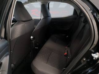 TOYOTA Yaris usata 15