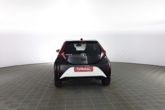 TOYOTA Aygo X usata 4