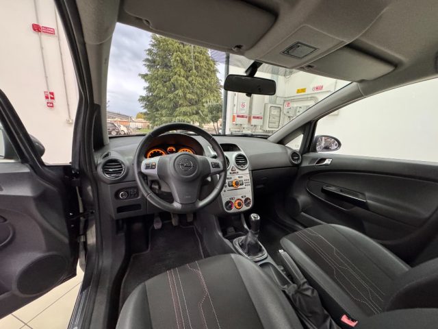 OPEL Corsa usata, con Lettore CD