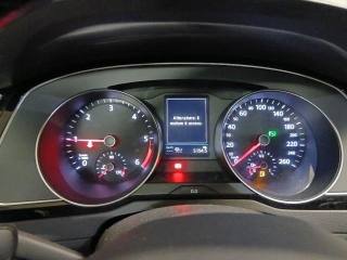 VOLKSWAGEN Passat Variant usata, con Boardcomputer