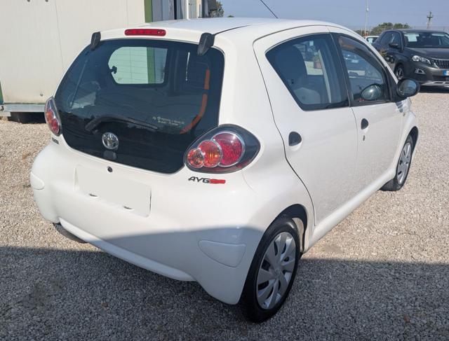 TOYOTA Aygo usata, con Airbag laterali