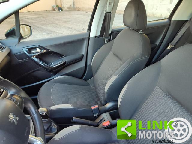 PEUGEOT 208 usata 28