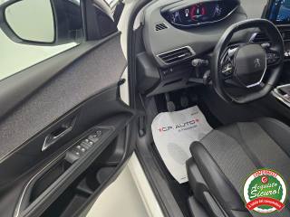 PEUGEOT 3008 usata, con Telecamera per parcheggio assistito