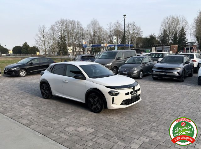 LANCIA Ypsilon usata, con Autoradio
