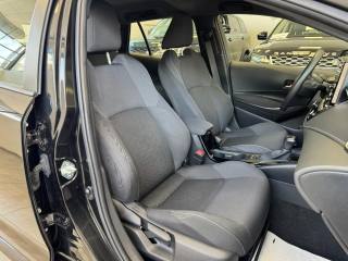 TOYOTA Corolla usata, con Cerchi in lega