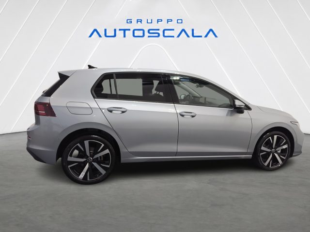 VOLKSWAGEN Golf usata, con Autoradio
