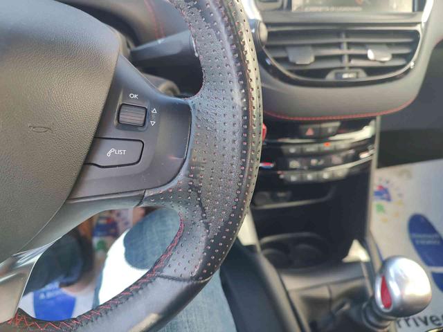 PEUGEOT 208 usata, con Interni in pelle
