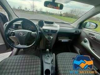 TOYOTA iQ usata, con ESP