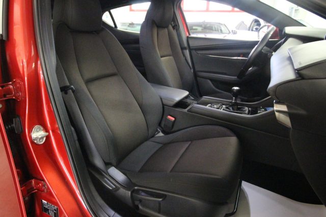 MAZDA 3 usata, con USB