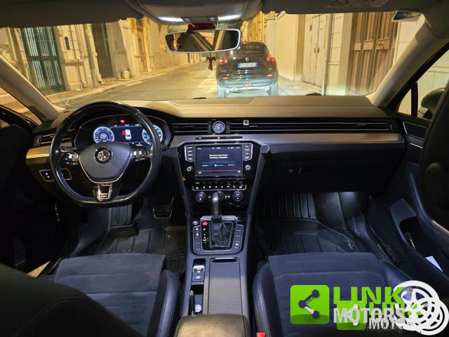 VOLKSWAGEN Passat usata, con Telecamera per parcheggio assistito