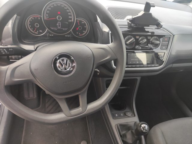 VOLKSWAGEN up! usata 20