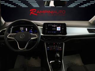 VOLKSWAGEN T-Roc usata 14