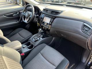 NISSAN X-Trail usata, con Park Distance Control