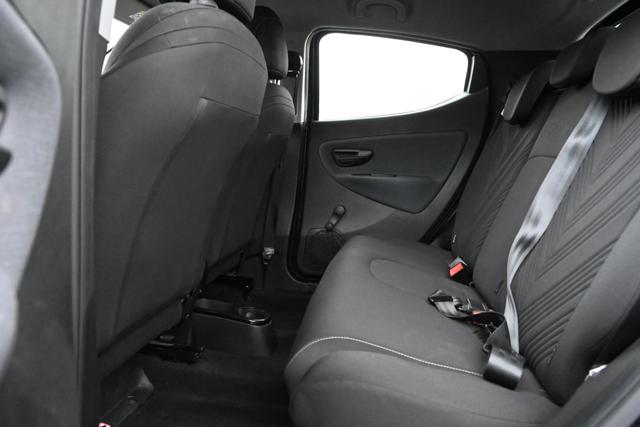LANCIA Ypsilon usata, con Touch screen