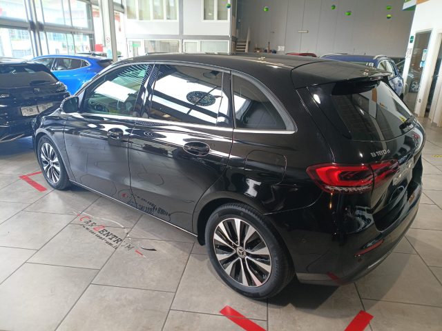 MERCEDES-BENZ B 180 usata, con Autoradio