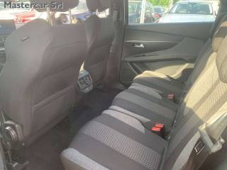 PEUGEOT 5008 usata, con Chiusura centralizzata telecomandata