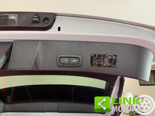 VOLVO XC40 usata, con USB