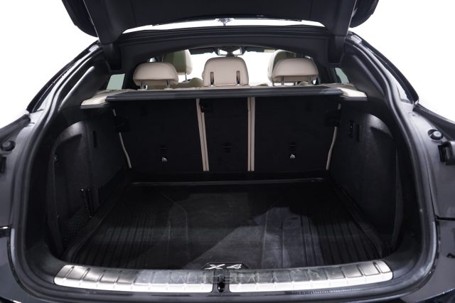 BMW X4 usata, con Autoradio digitale