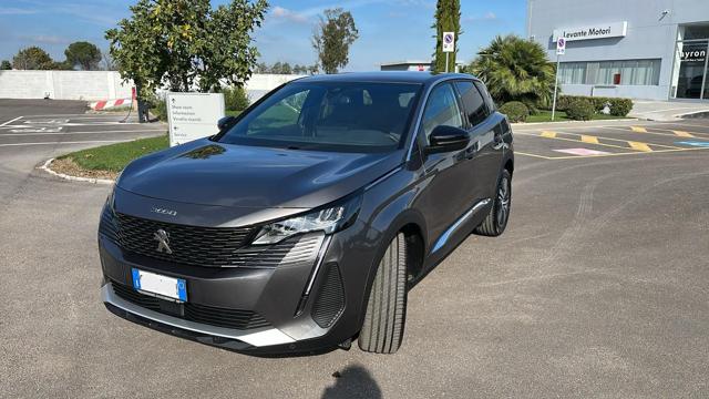 PEUGEOT 3008 usata, con Airbag